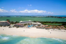 Hotel Caribe Park Royal Grand